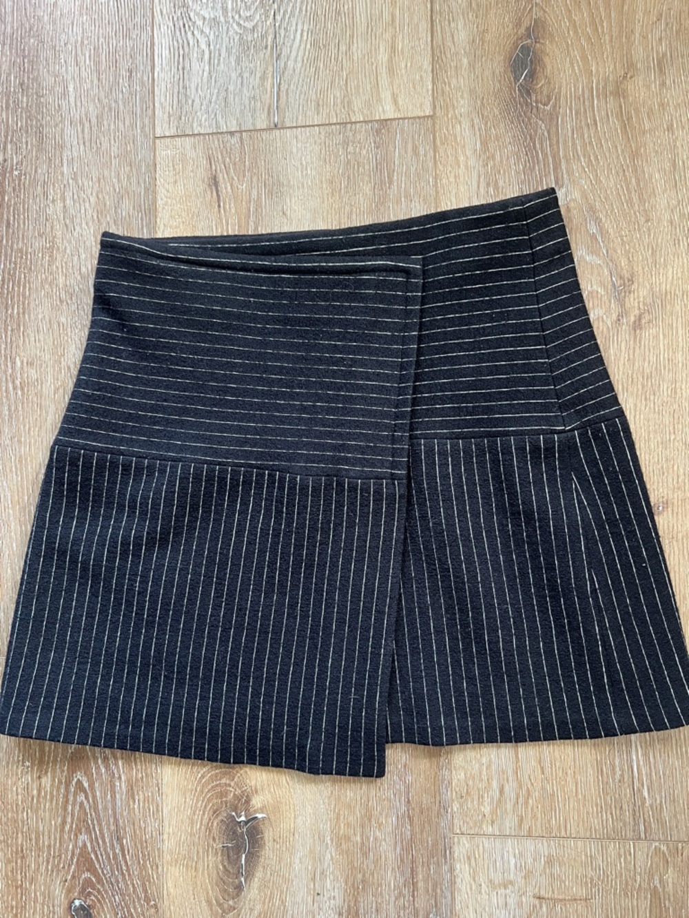 Alice + Olivia Black Pinstripe Asymmetric wool  Mini Skirt